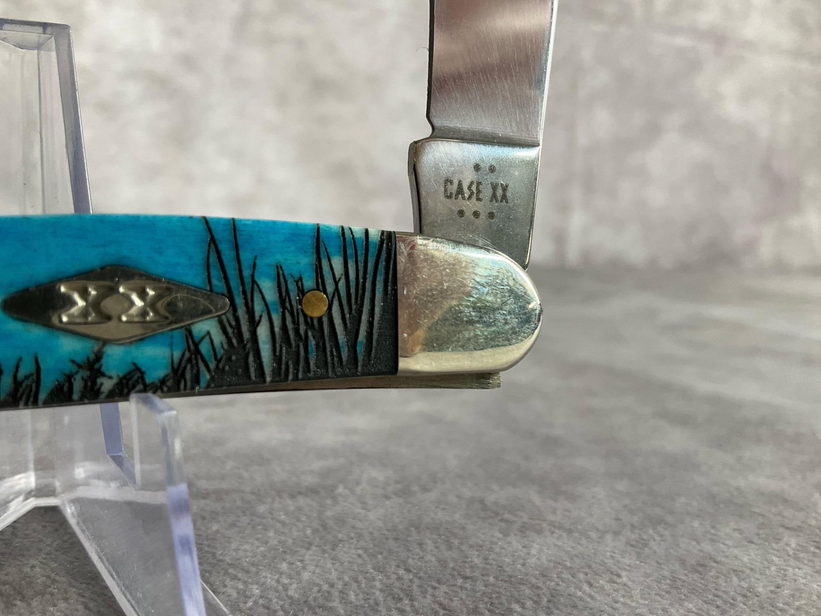 Smooth Caribbean Blue Bone Knife - 3
