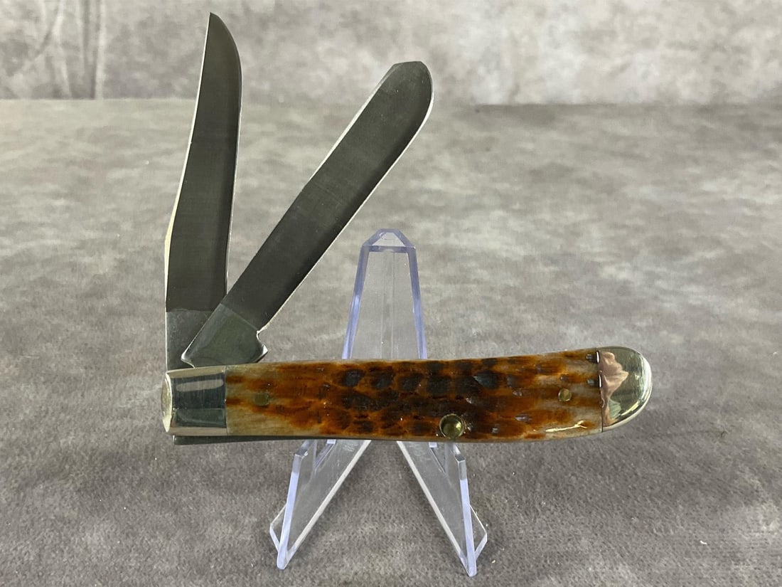 Jigged Amber Bone Knife - 5