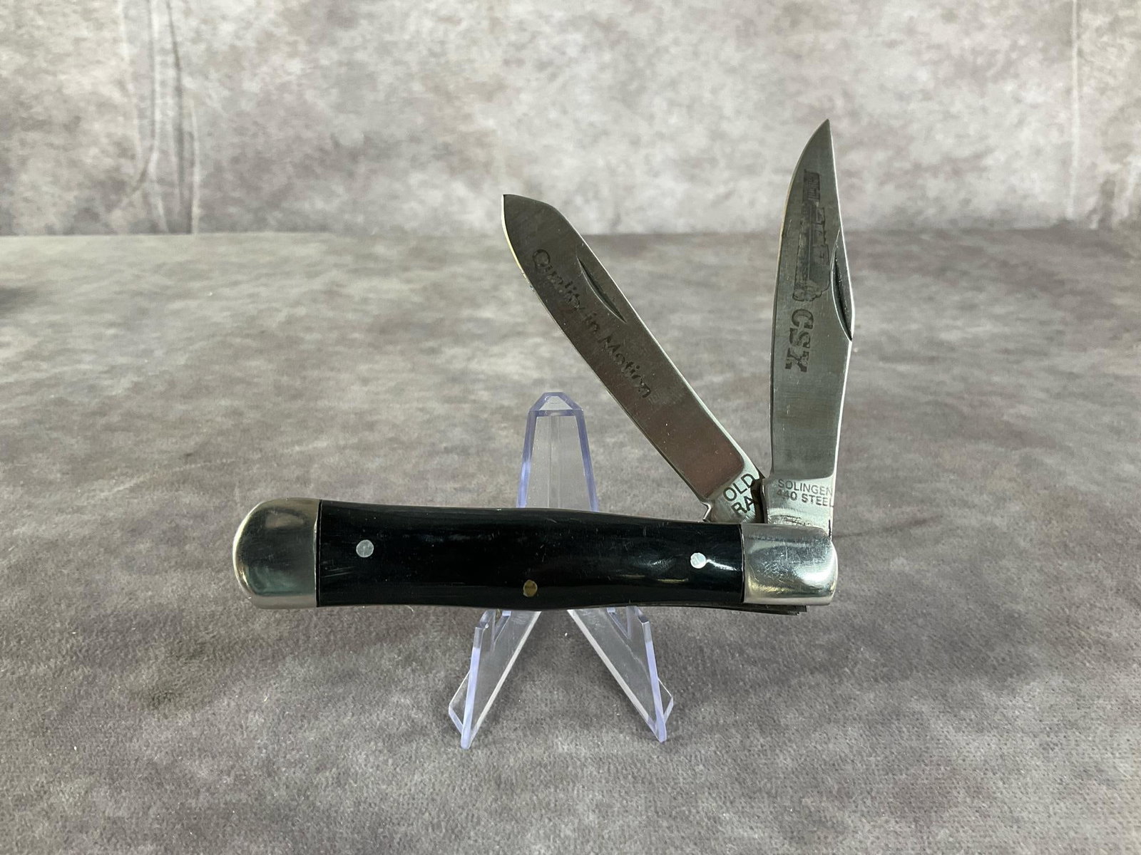 Smooth Black Synthetic Knife - 3