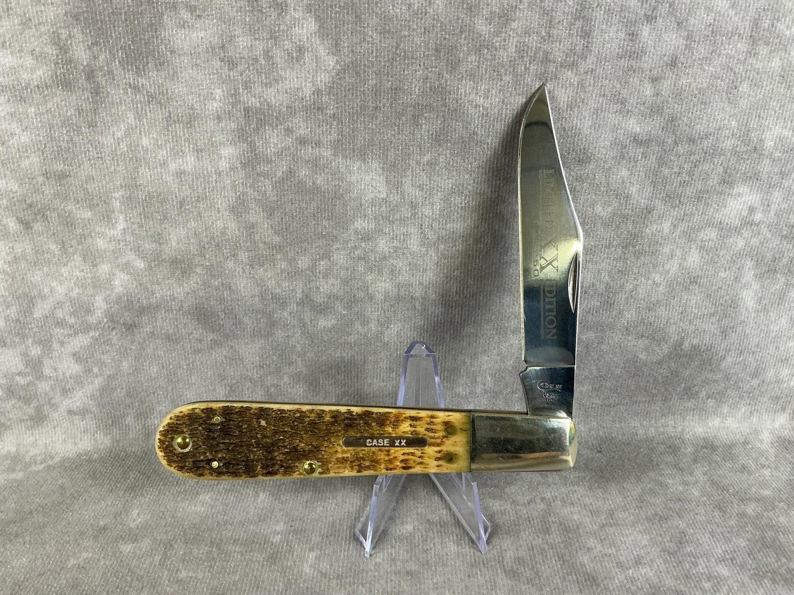 Grand Daddy Barlow: 1996 Case XX single blade Grand Daddy Barlow pocket knife with bone handles, 6143 SS, limited edition 1 of 2500. Tight snap, good condition. Measures 5 inches long closed.