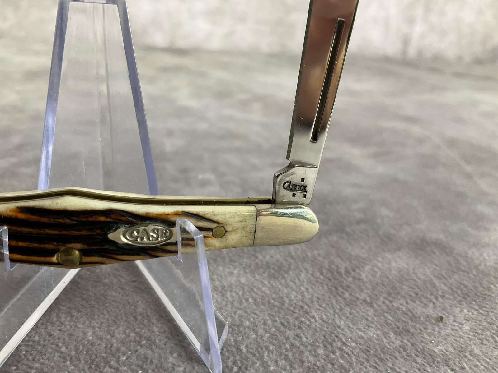 Jigged Bone Stag Knife - 2
