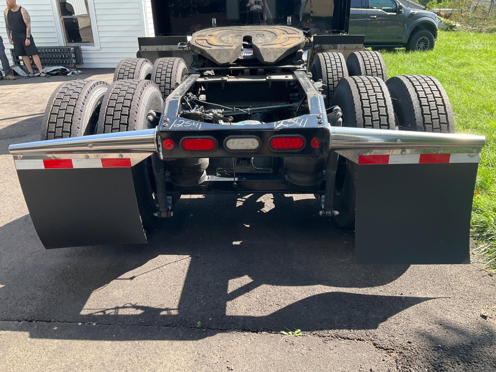 Peterbilt Model 579 Sleeper - 6