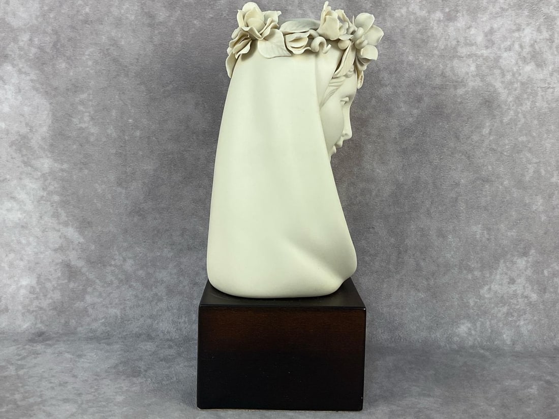 Cybis Madonna Bust - 4
