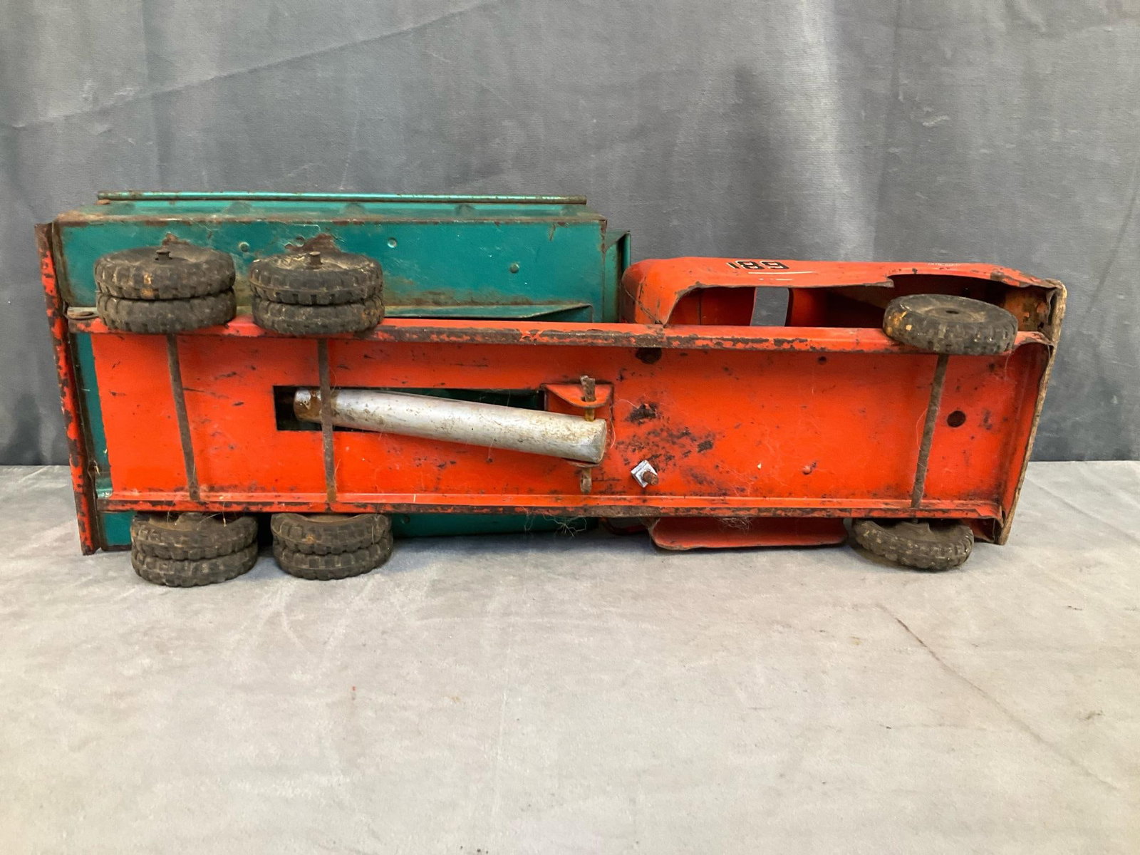 Structo Metal Dump Truck - 5