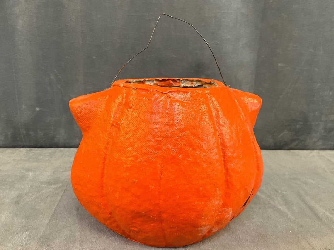 Jack-o'-Lantern Pail - 3