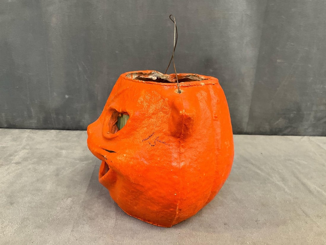 Jack-o'-Lantern Pail - 4