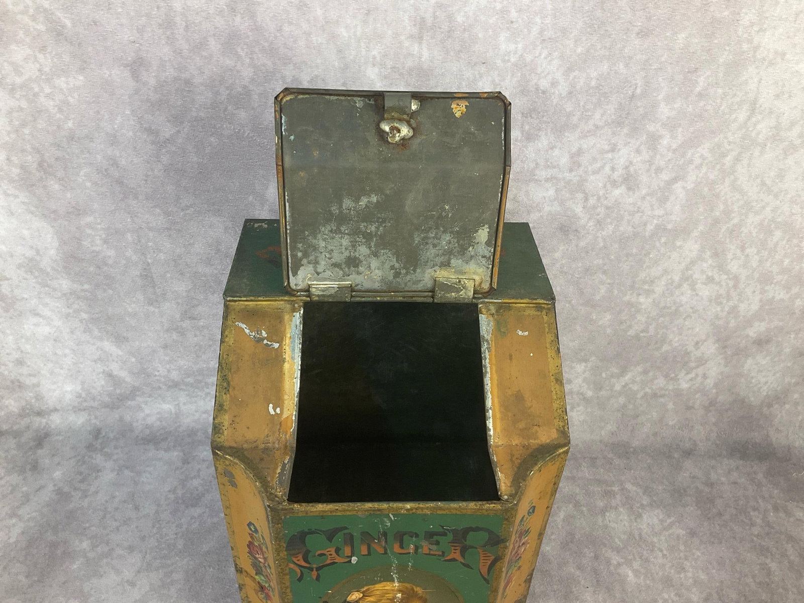 Tea Spice Display Tin - 6