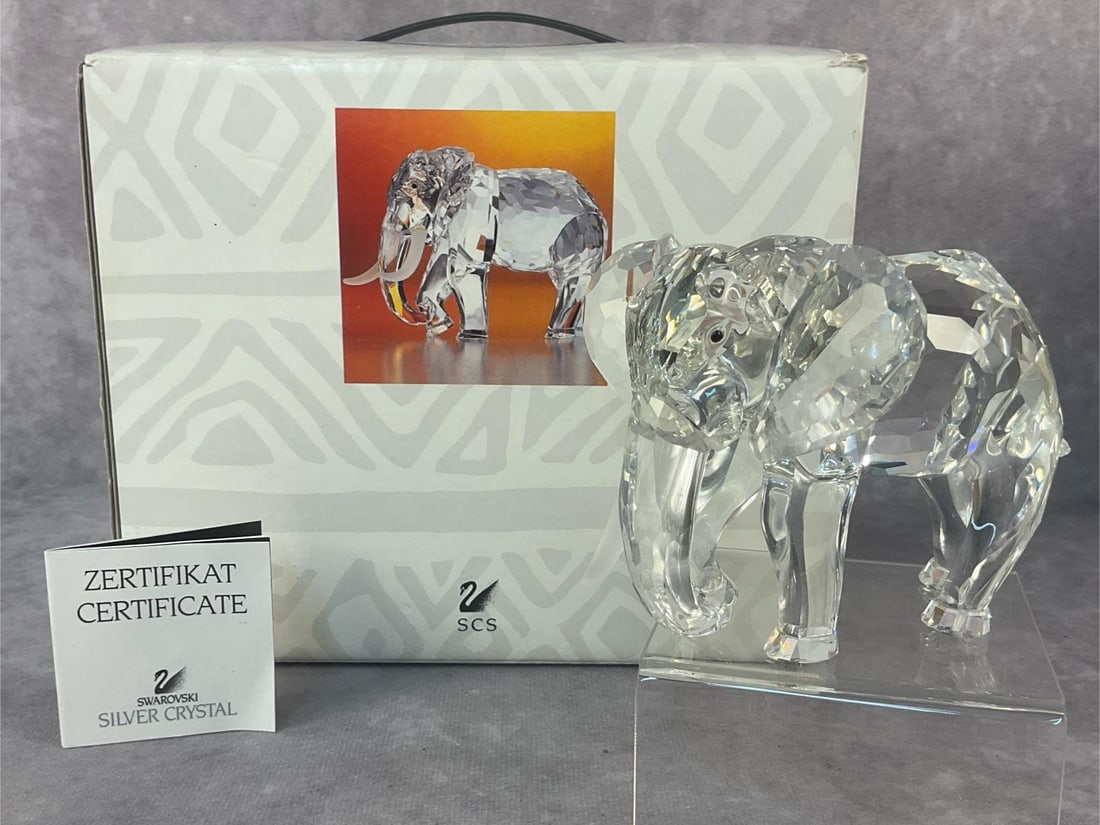 Swarovski Crystal Elephant (1 of 6)