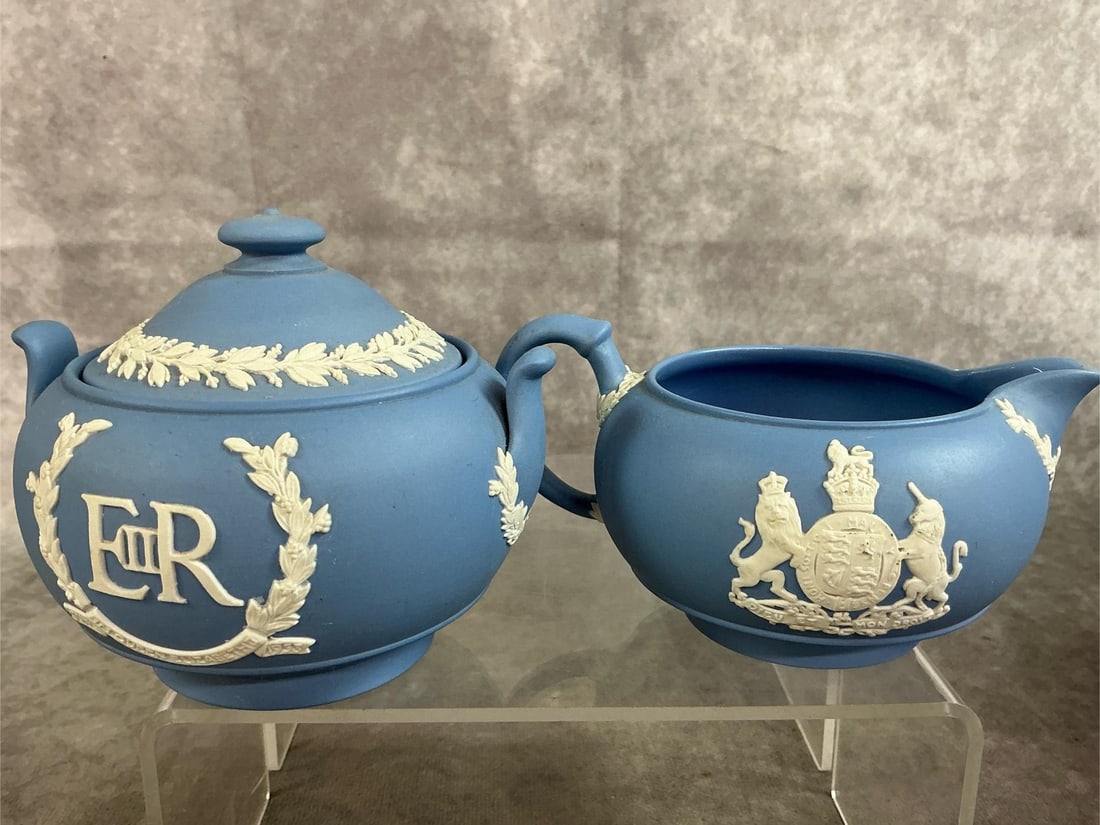 Coronation Wedgewood Tea Set - 5