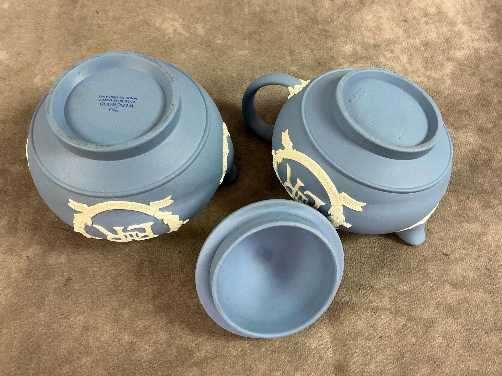 Coronation Wedgewood Tea Set - 7