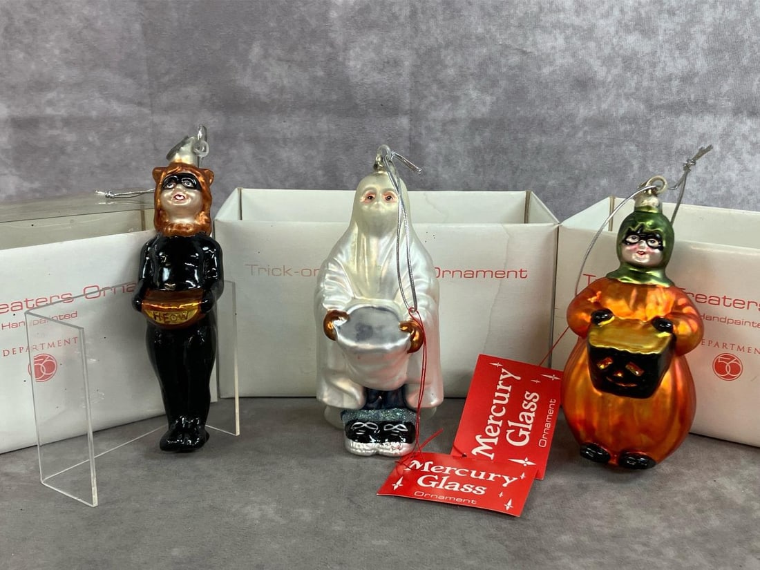 Halloween Ornaments (1 of 8)