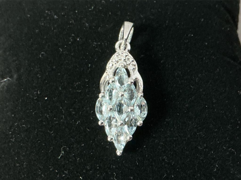 Sterling Silver Pendants & Chains - 11