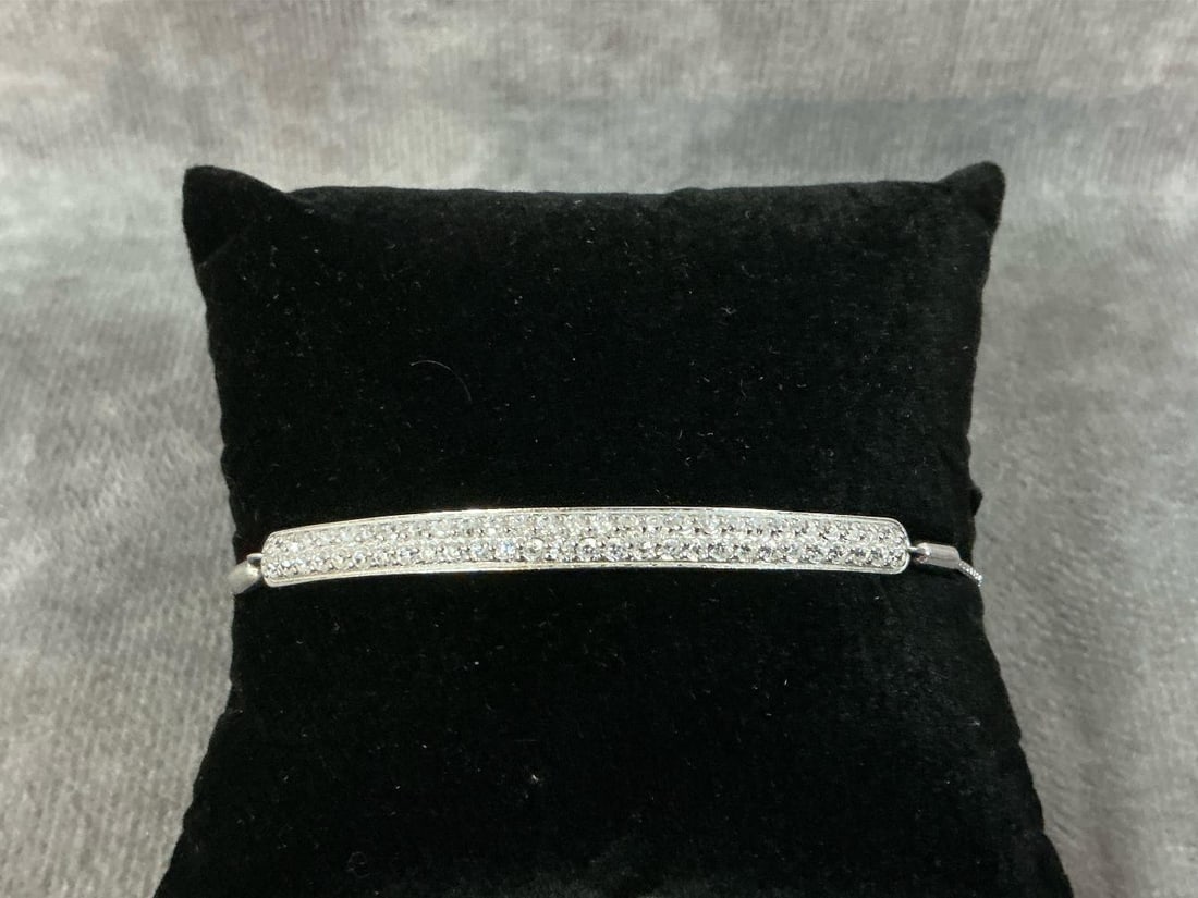 Sterling Silver Pendants & Chains - 5