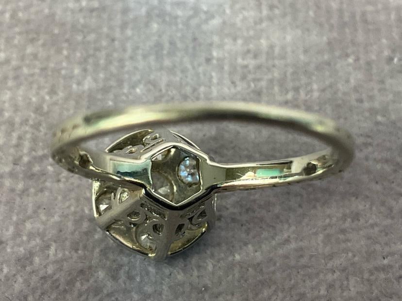 18 kt Ring - 7