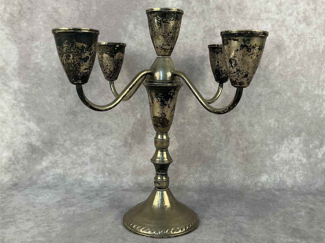Candelabra: Vintage weighted sterling silver Duchin Creation five arm candelabra. In good condition. Total weight 25.49 ozt.