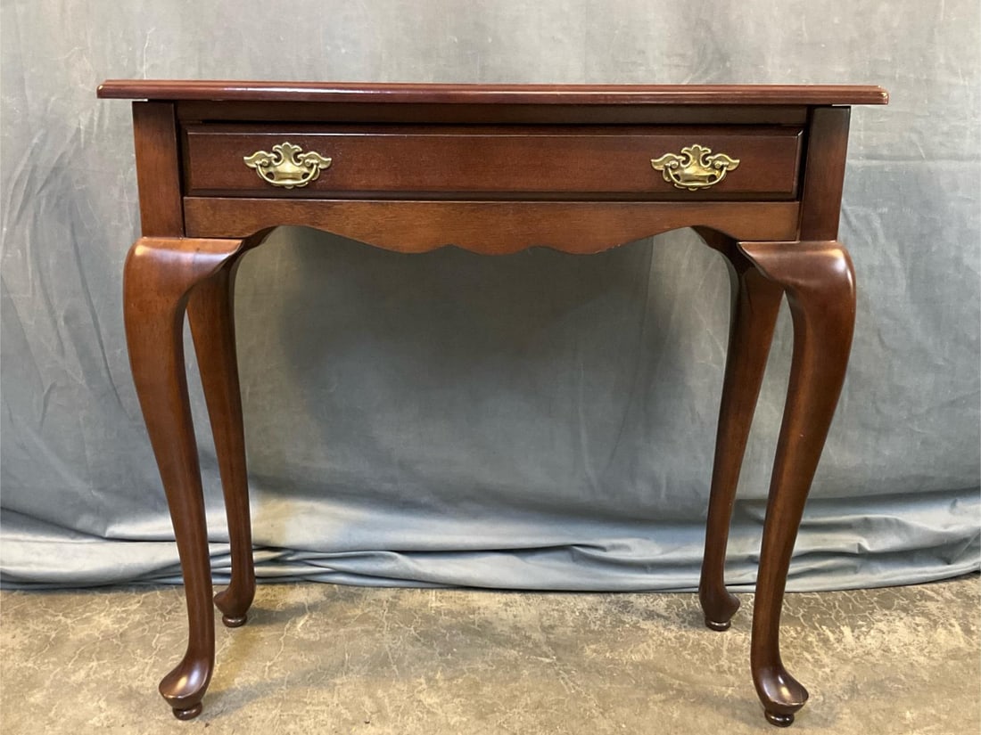 Queen Anne Console Table (1 of 7)