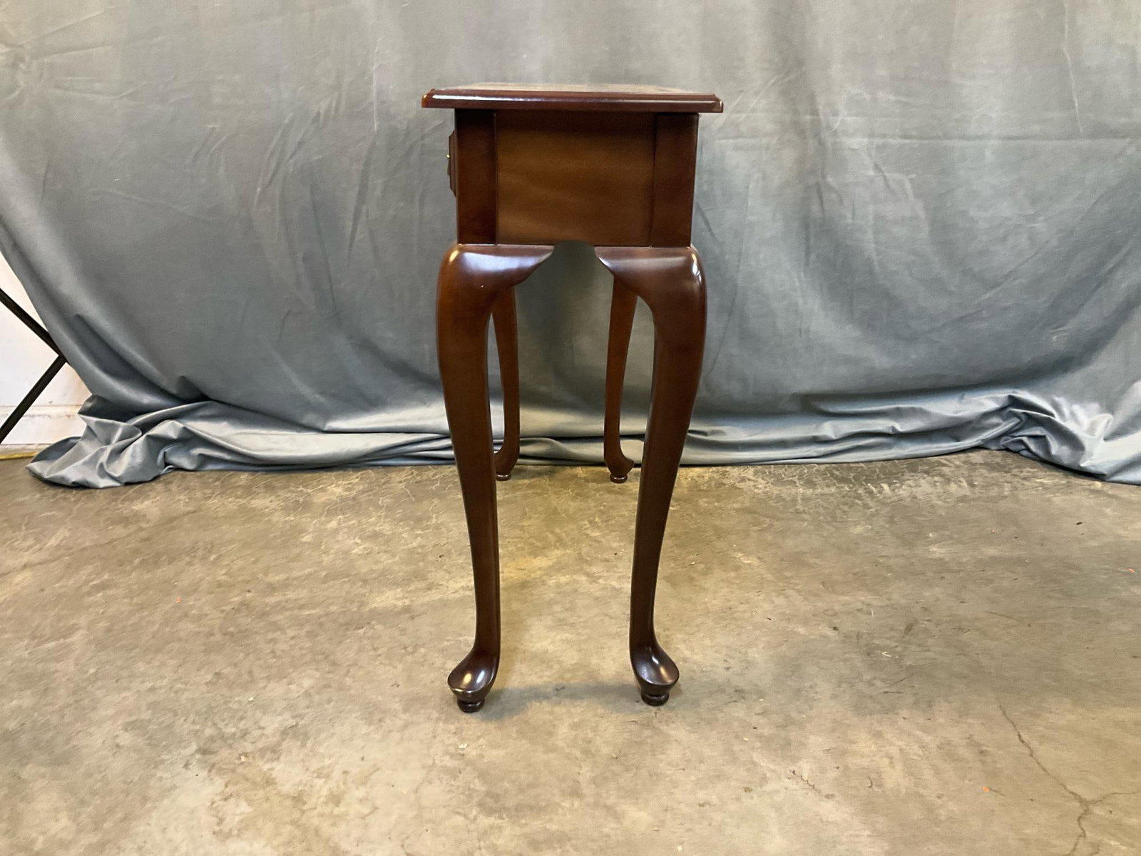 Queen Anne Console Table - 4