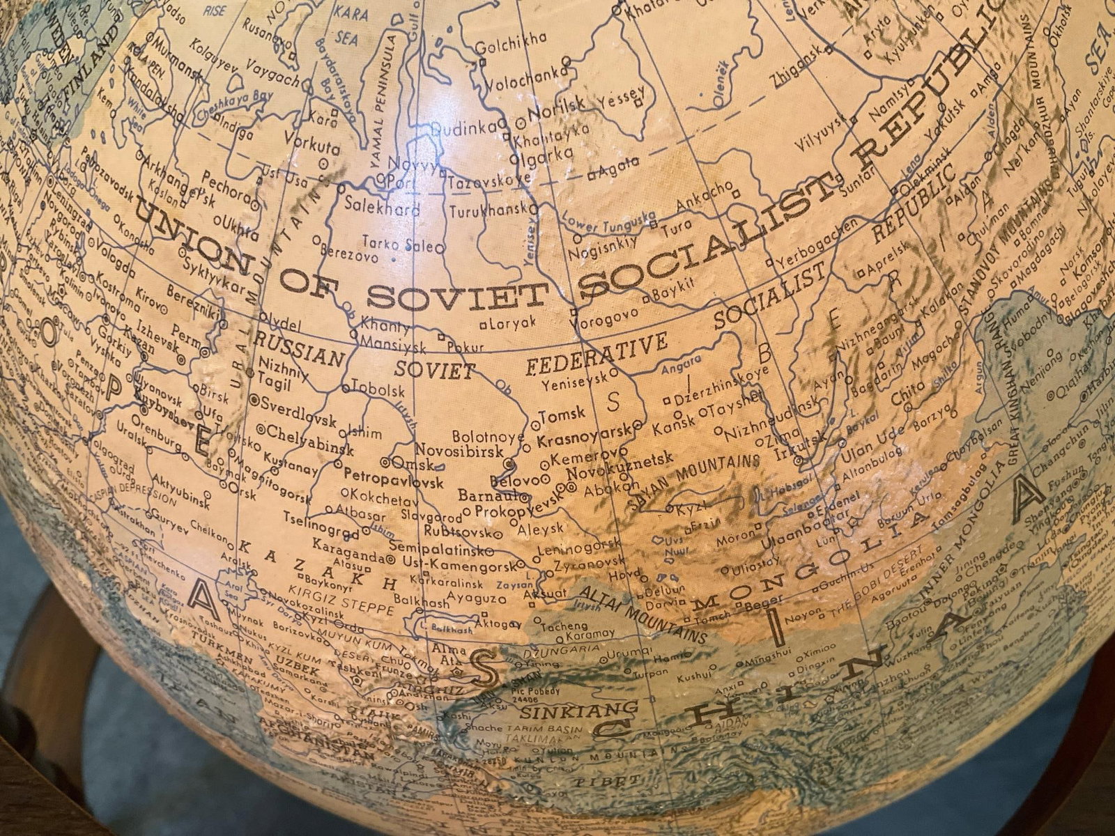 World Globe - 8