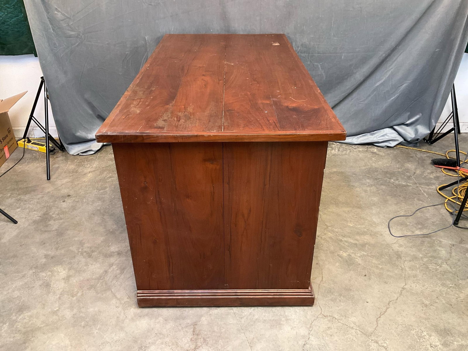 Desk - 13