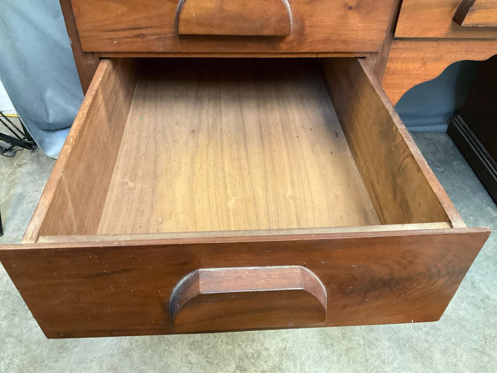 Desk - 6