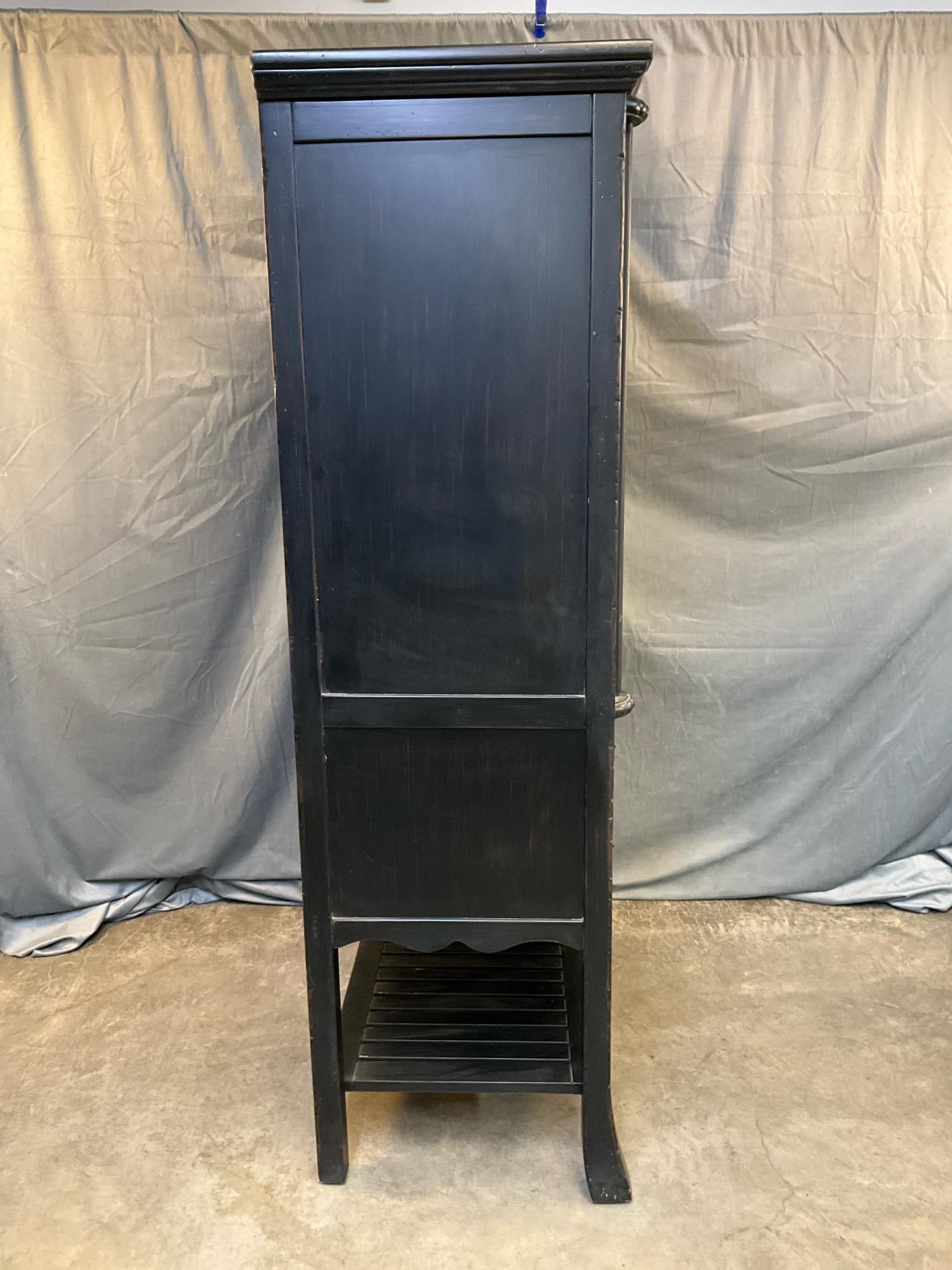 Entertainment Center - 9