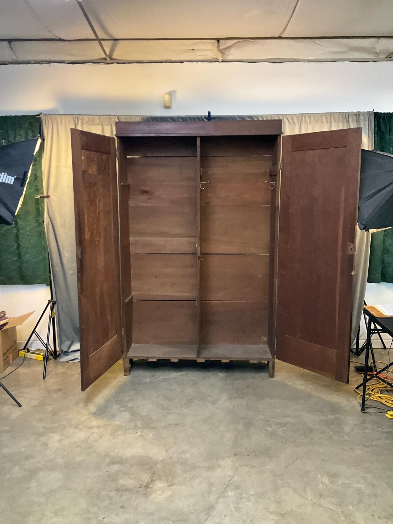 Armoire - 2