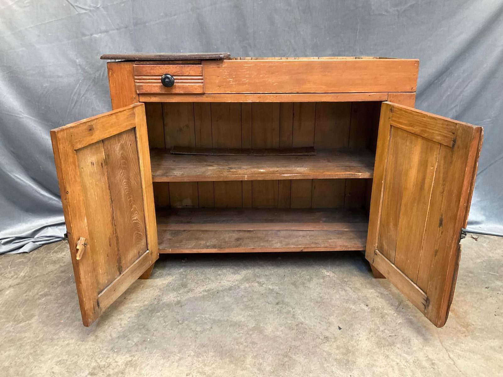 Dry Sink - 3