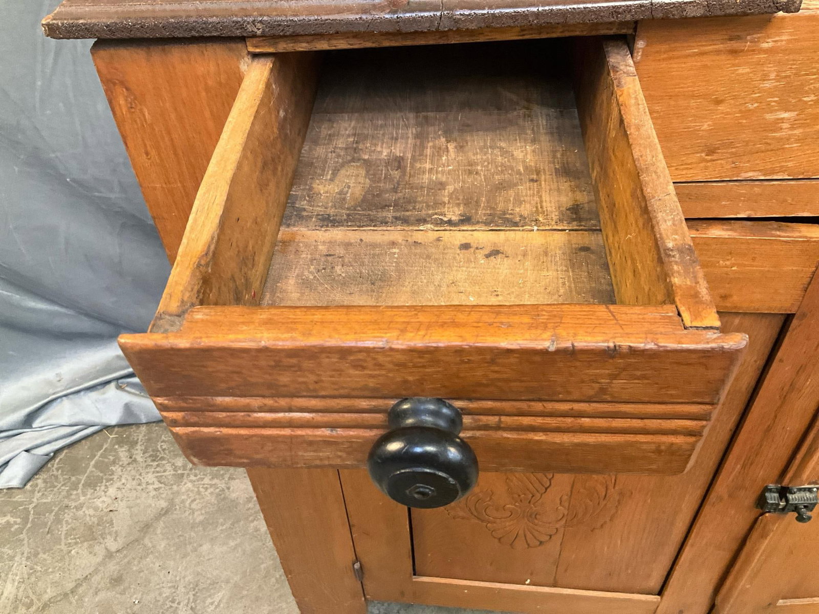 Dry Sink - 5