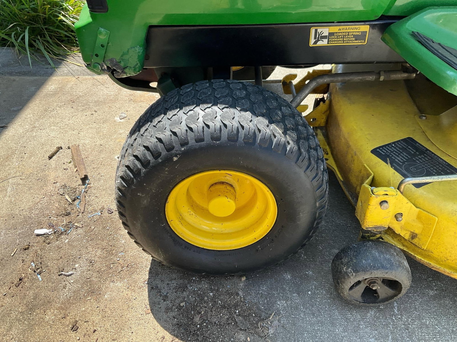 John Deere Mower - 4