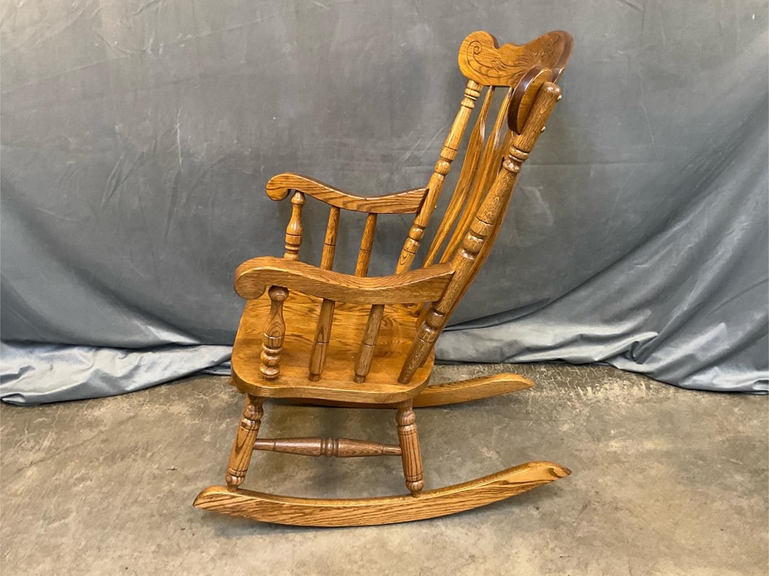 Rocking Chair - 4