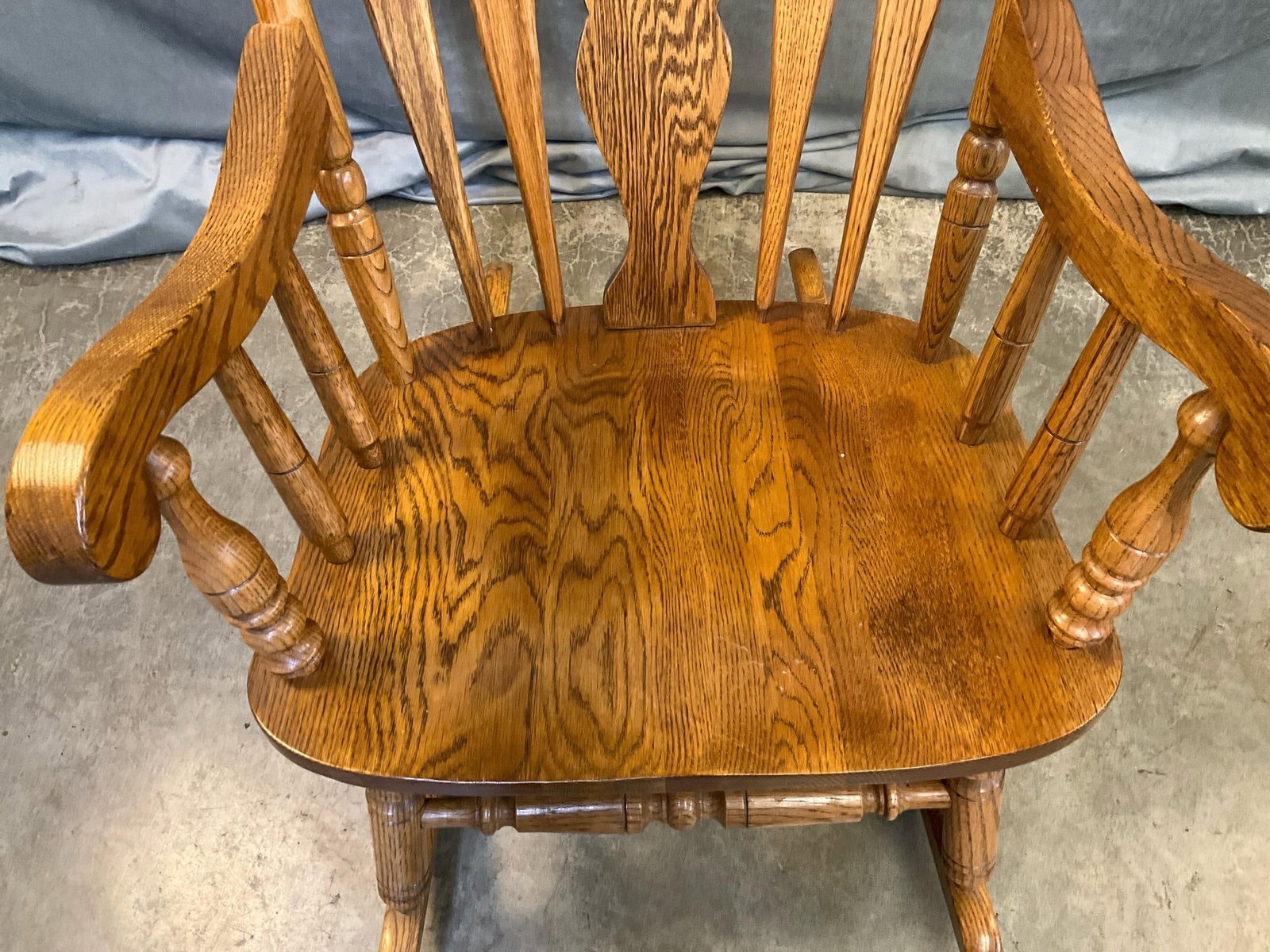 Rocking Chair - 7