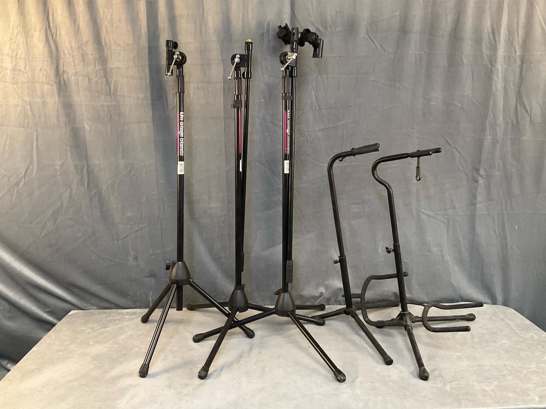 Stage Stands (1 of 9)