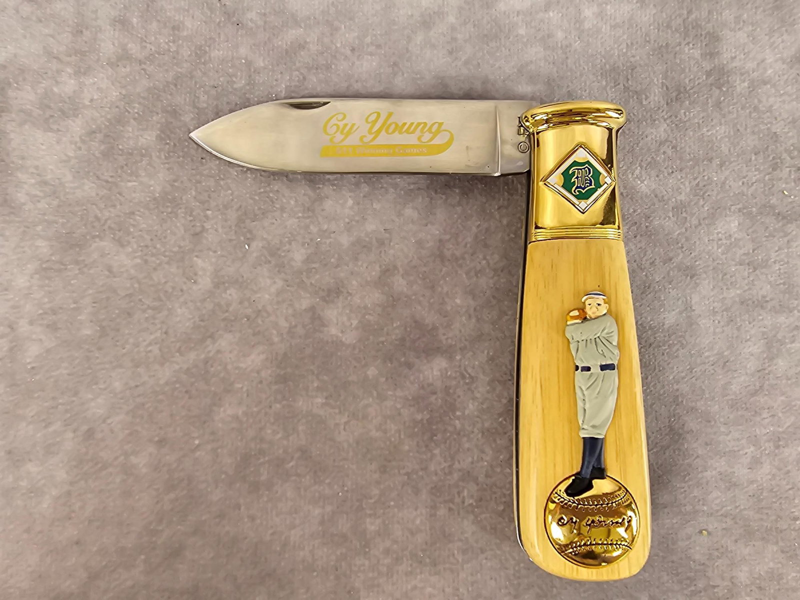 Baseball Commemorative Knives - 6
