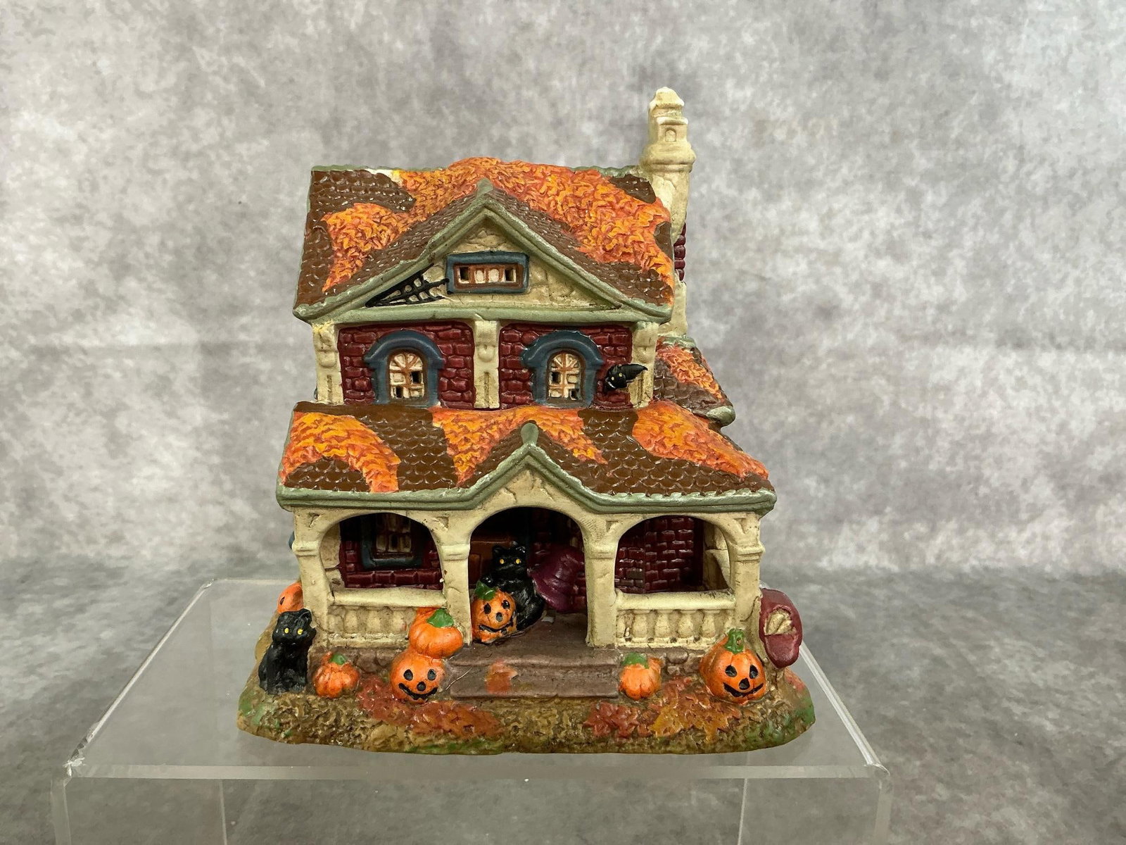 Ceramic Pumpkins, Ghost, & More - 8