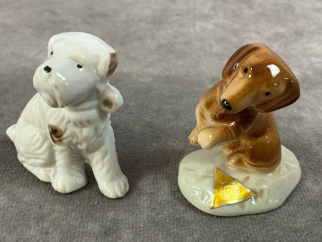 Vintage Dog Collection - 8