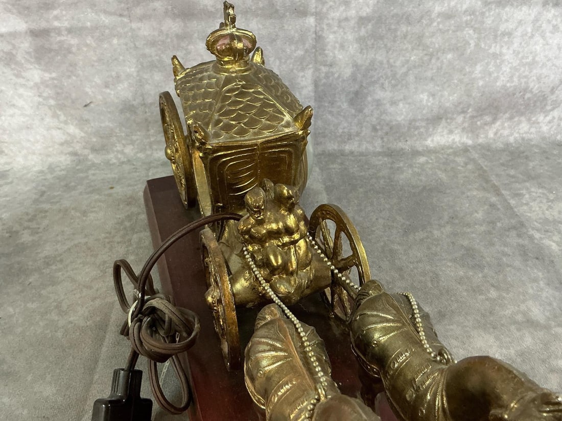 Horses & Carriage Clock - 5