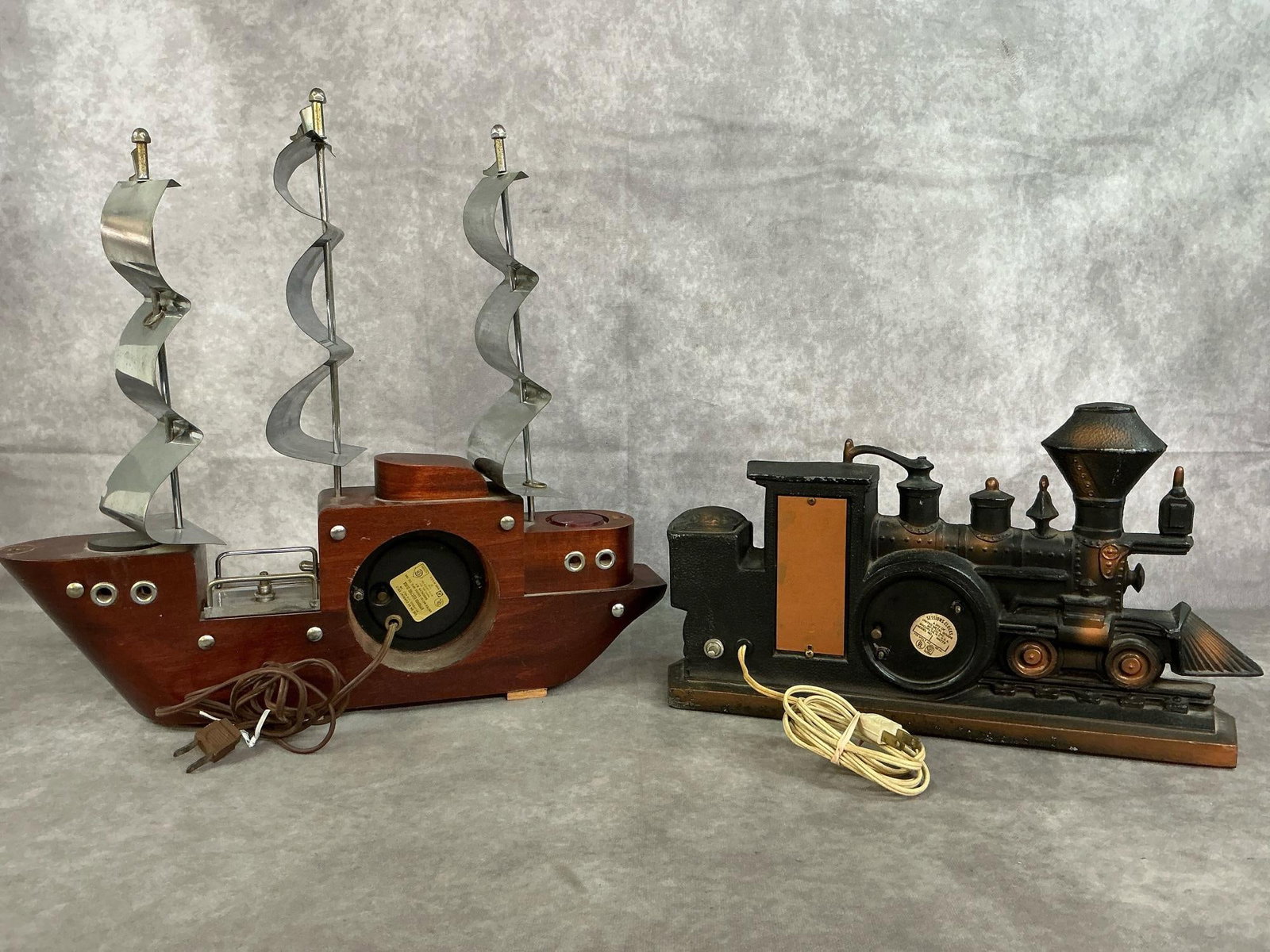 Ship & Train Clocks - 8