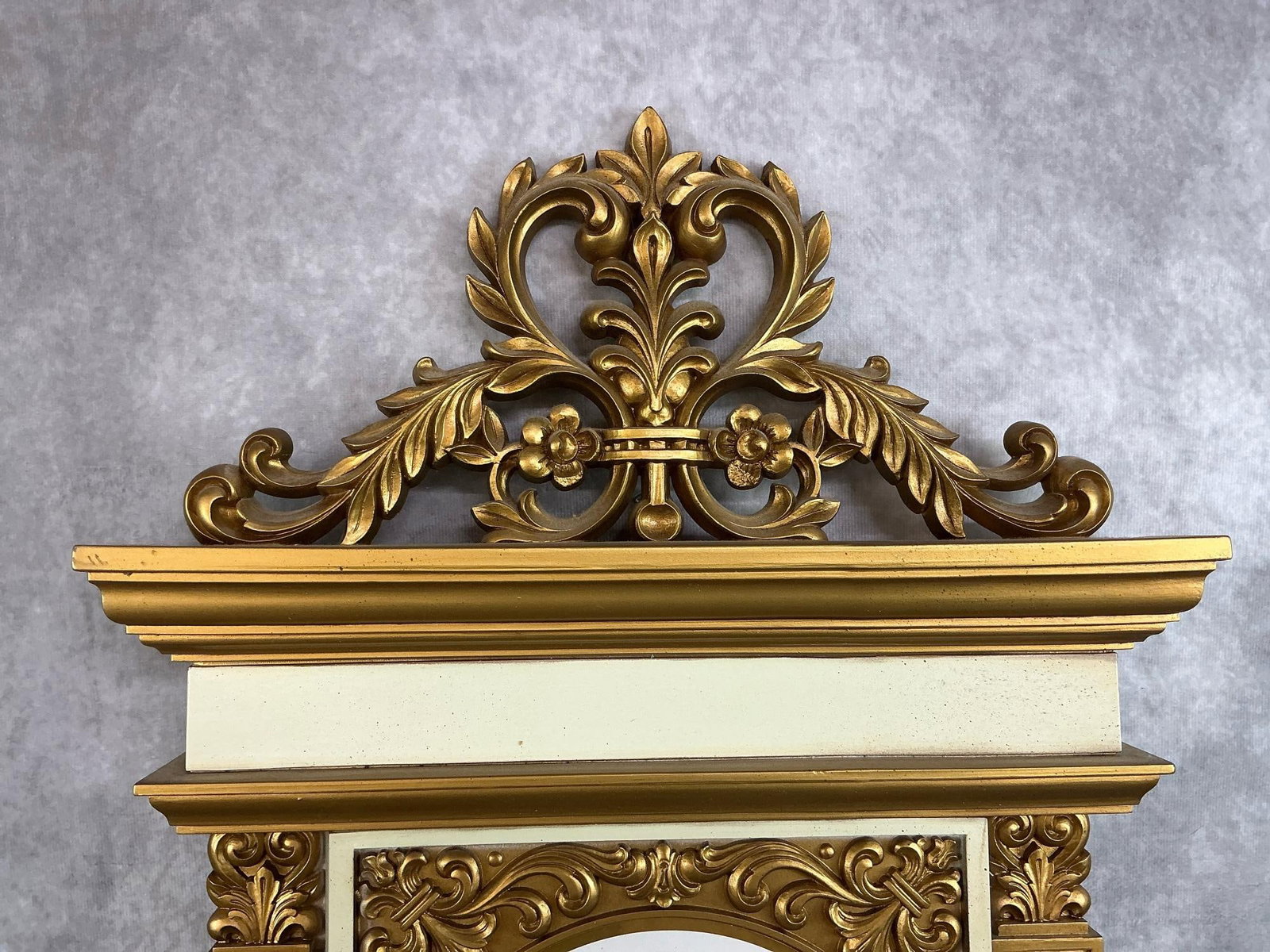 Syroco Clock & Wall Decor - 4