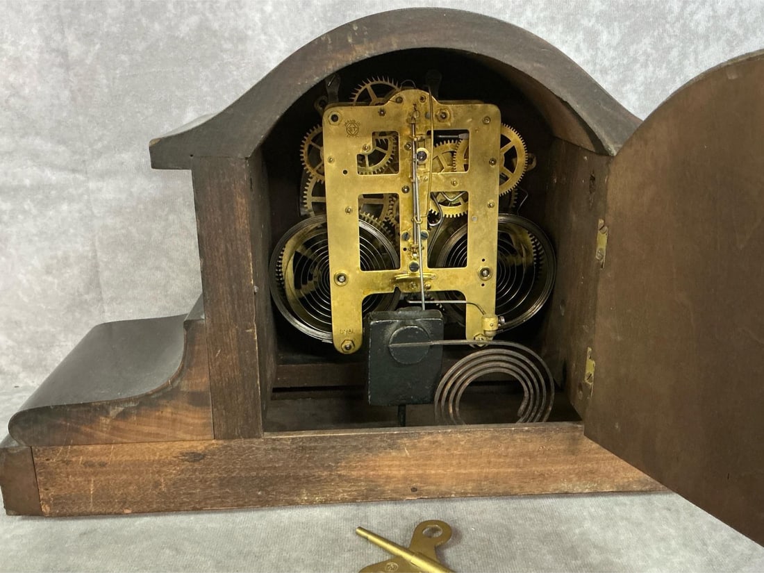 Mantel Clocks - 9