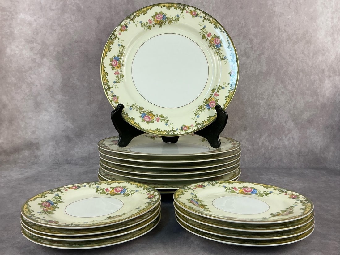 Noritake China - 2