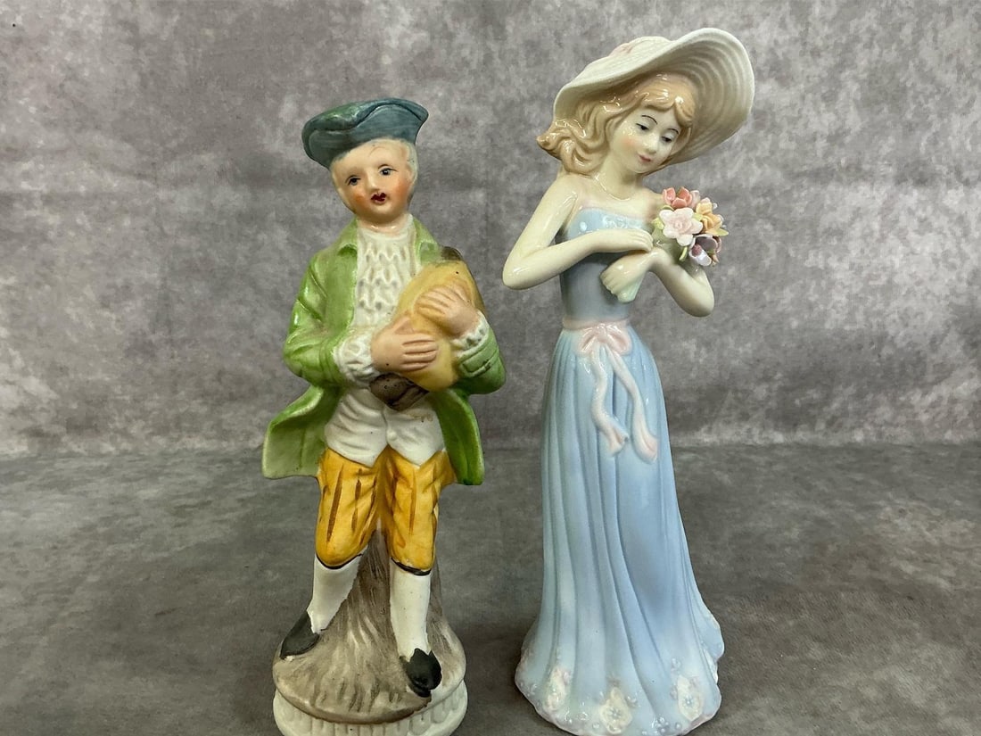 Porcelain & Chalkware Figures - 10