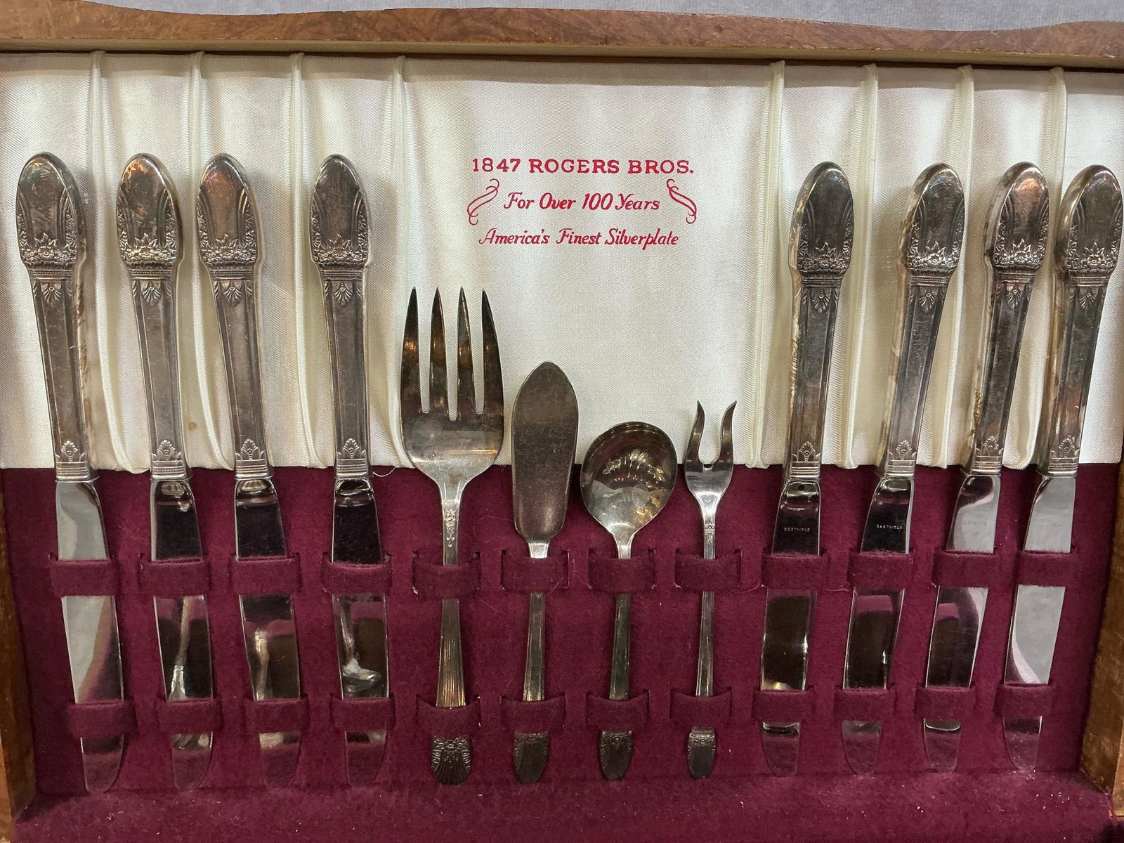 Rogers Brothers Silverplated Flatware - 2
