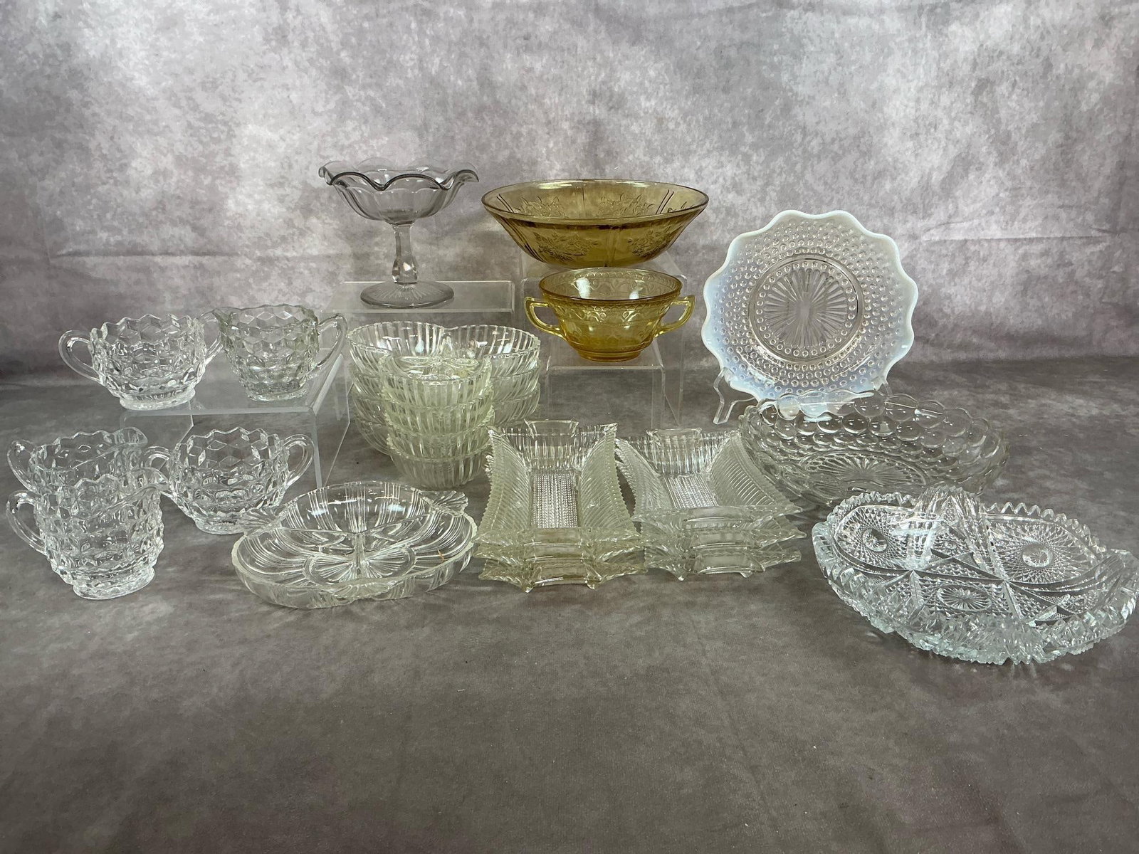 Vintage Glassware (1 of 10)