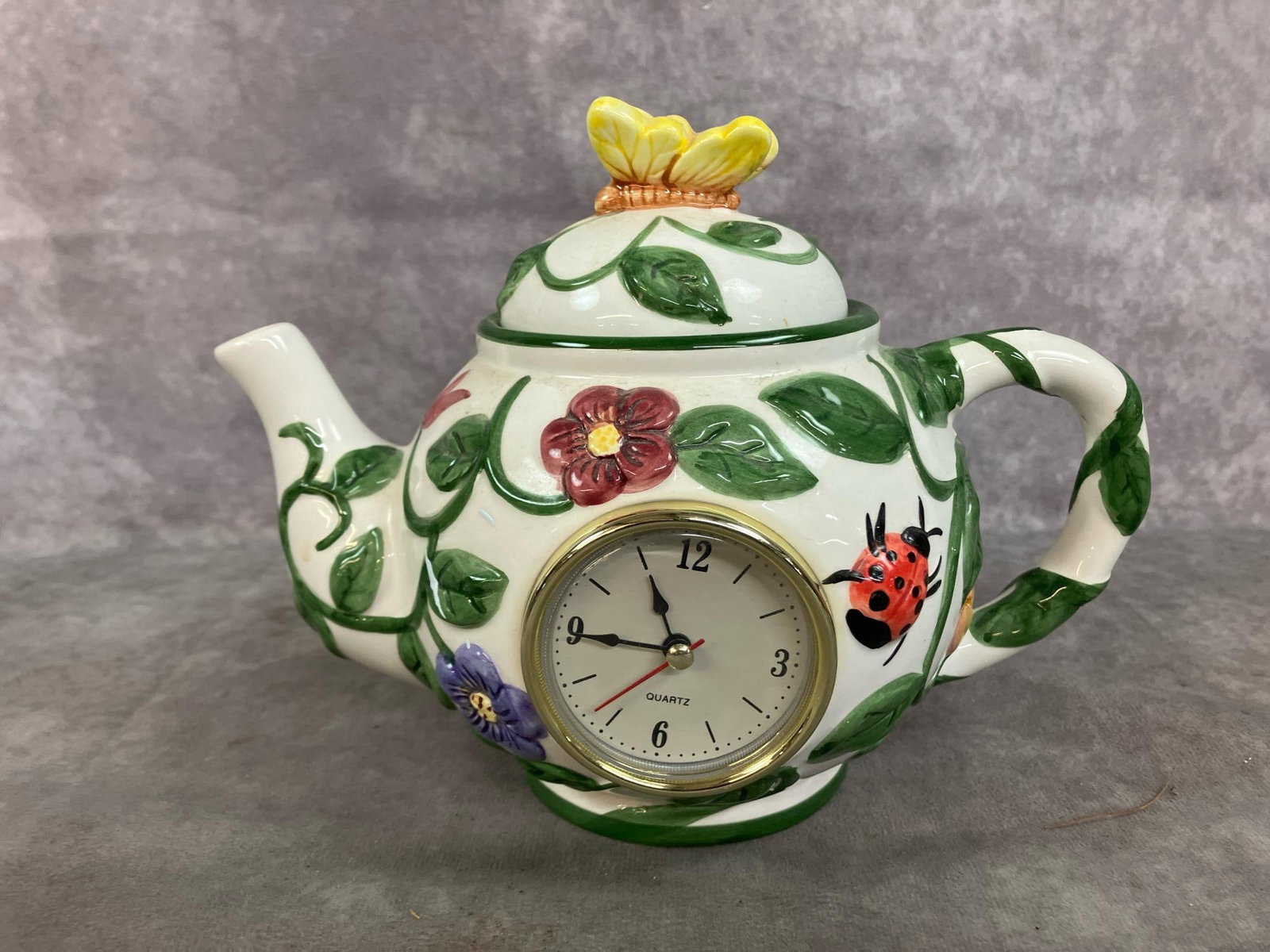 Clocks, Wall Placque, & More - 6