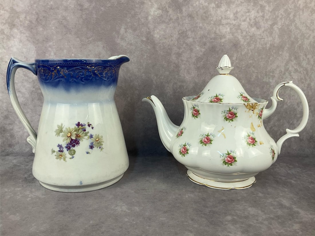 Teapots & More - 6
