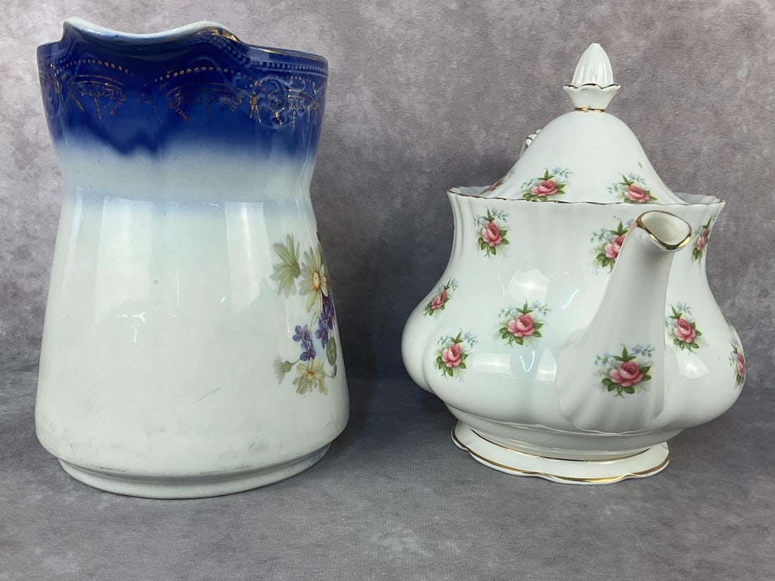 Teapots & More - 9