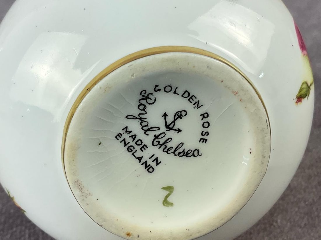 Teacups, Saucers & More - 11