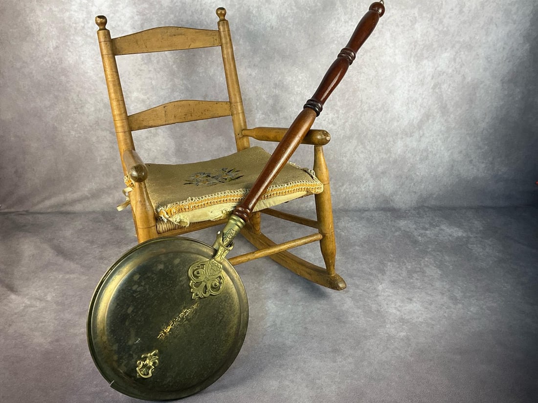 Rocking Chair & Bed Warmer (1 of 14)