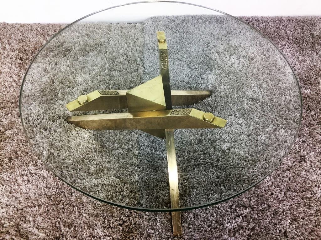 Mid Century Round Coffee Table (1 of 3)