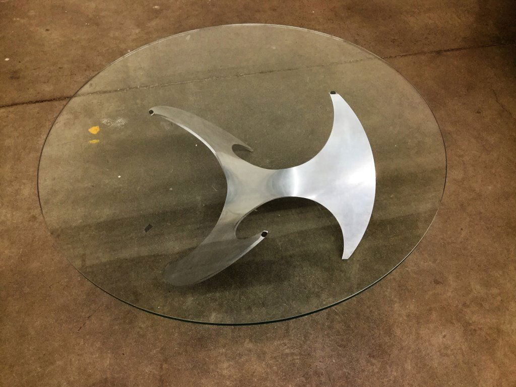 MID CENTURY PROPELLOR COFFEE TABLE (1 of 2)